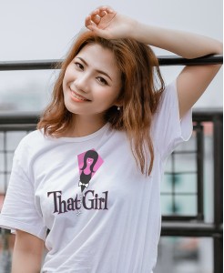 That Girl t-shirt - Funny sixties sitcom on your colorful tee